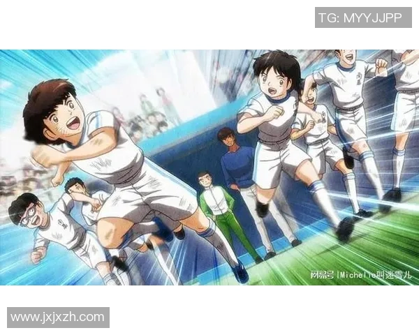 中国足球小将与传奇球星亲密合影 展现青春与梦想的完美碰撞