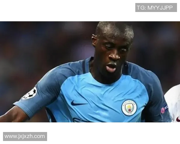 揭秘全球足球球星背后的故事与成就 共探他们的荣耀与奋斗历程