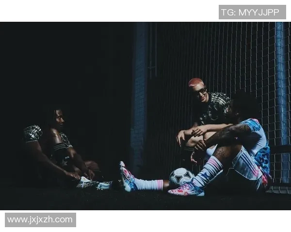 足球界超一流球星：引领潮流的传奇人物与不朽瞬间解析