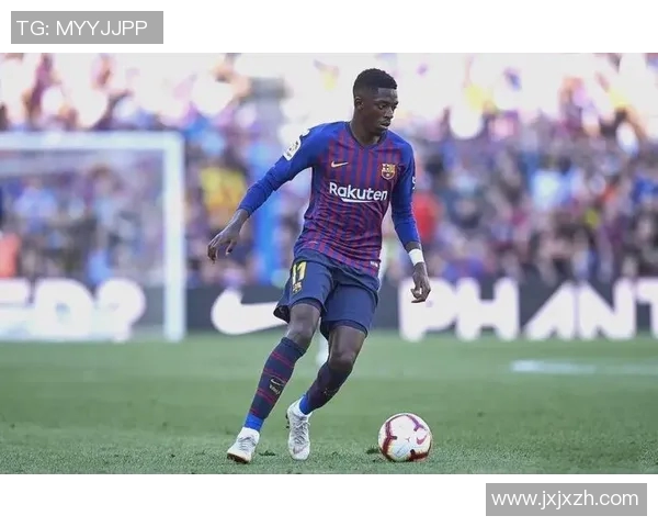 足球世界球星荣誉之路:从青涩少年到顶级巨星的辉煌征程 足球世界球星荣誉之路:从青涩少年到顶级巨星的辉煌征程